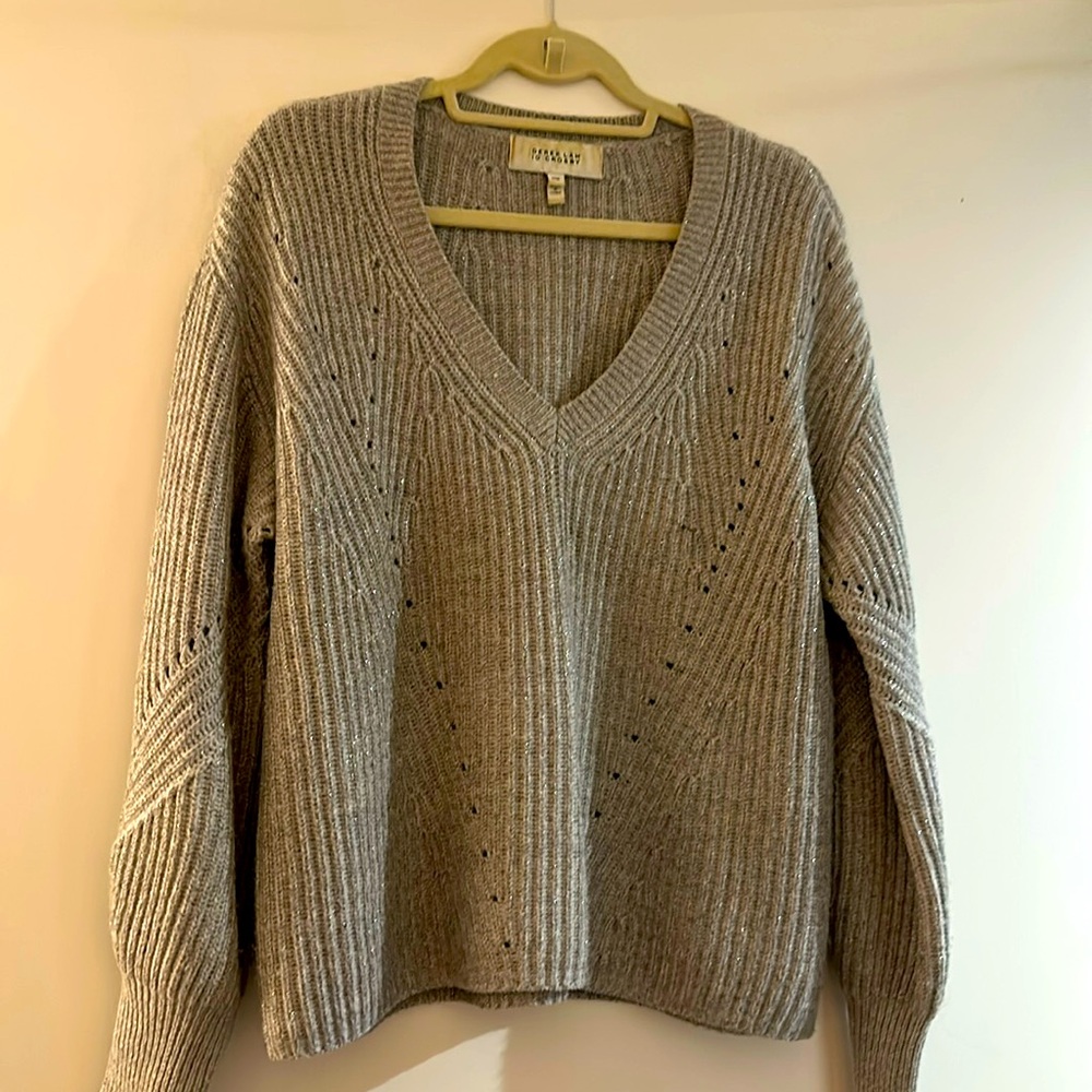 Derek Lam v-neck silver sweater, perfect for holidays!!